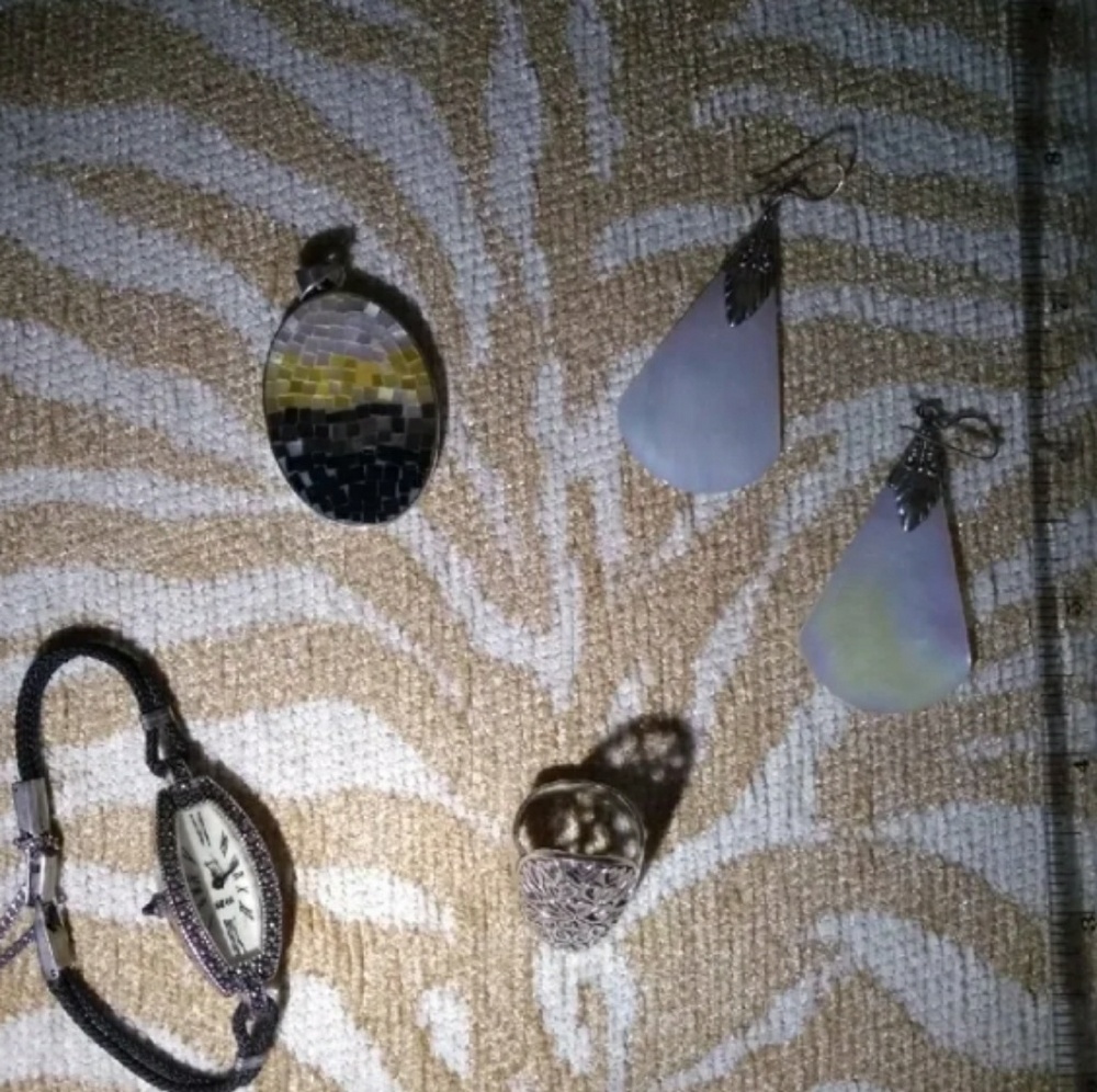 Lot of sterling silver jewelry.